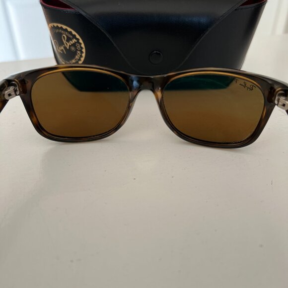 RAY-BAN "New Wayfarer" Classic Polarized Sunglasses - Size 55-18 - Brown - EUC - Picture 12 of 12